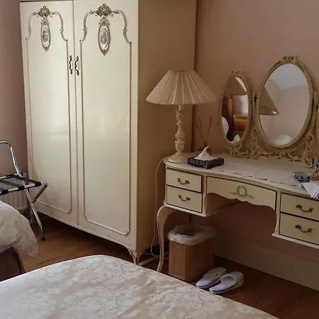 Bed & Breakfast Marine View
